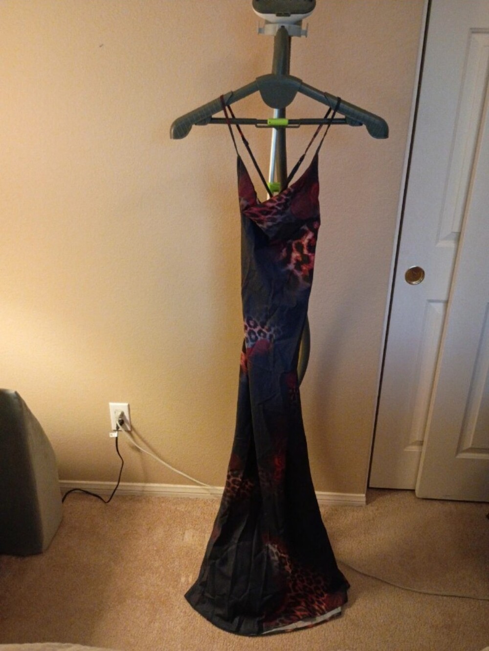 Twisted Strap SHEIN maxi dress with cheetah and rose print size small